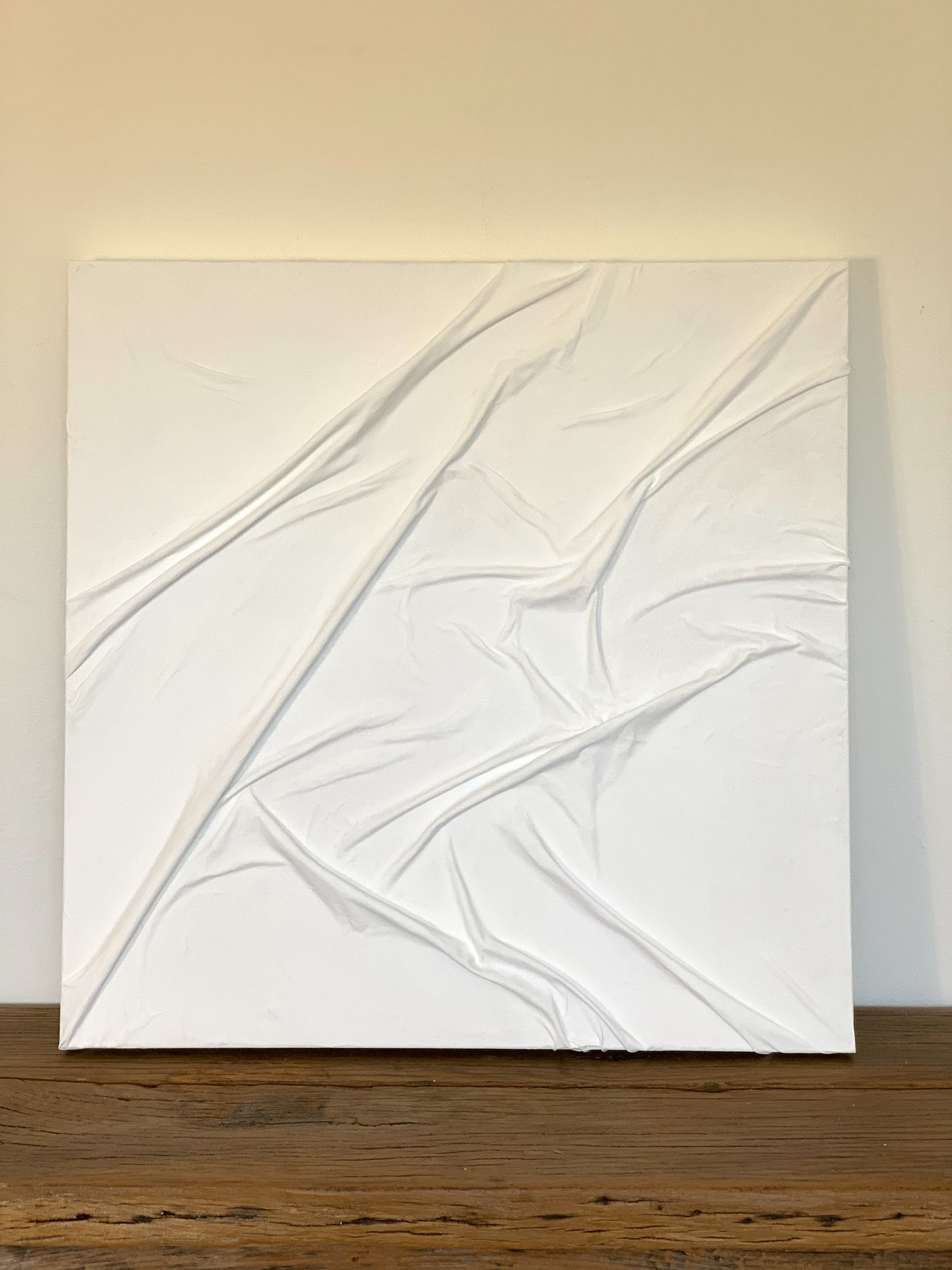 Linen V